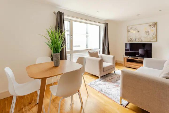 Brand New Flat In Central London With Car Park Exterior foto