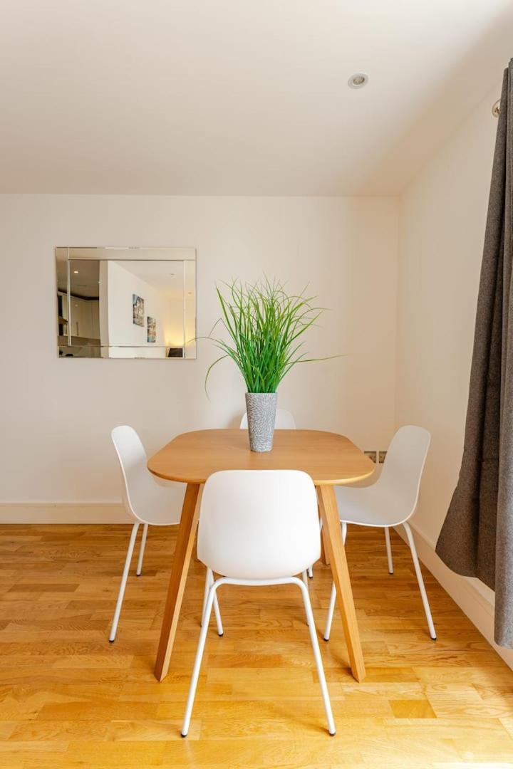 Brand New Flat In Central London With Car Park Exterior foto