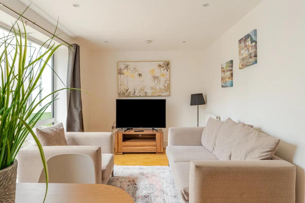 Brand New Flat In Central London With Car Park Exterior foto